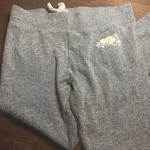 ROOTS ACTIVE YOGA GREY AND WHITE SWEAT PANT LEGGINGS WITH LOGO SIZE MEDIUM